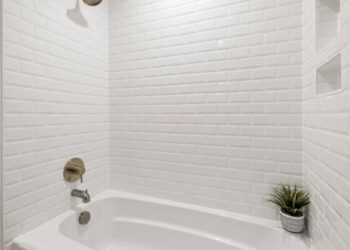 Bathtub Skirt DIY Ideas & Modern Bathroom Style
