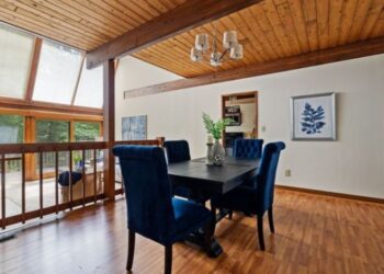 Chair Rail for Dining Room