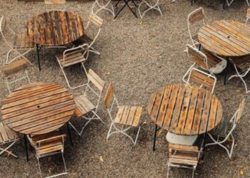 30 Round Table Guidance Size, Seating, And Smart Buying Tips