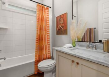 Average Shower Curtain Size