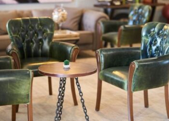 Big Leather Chair comfort, size, Style& Care Guide