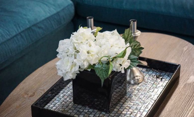 Black Square Coffee Table Style, Size and Room Fit Tips
