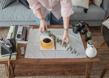 Burl Coffee Table Guide Style, Size and Smart Buying Tips