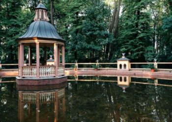 How to Build a Gazebo