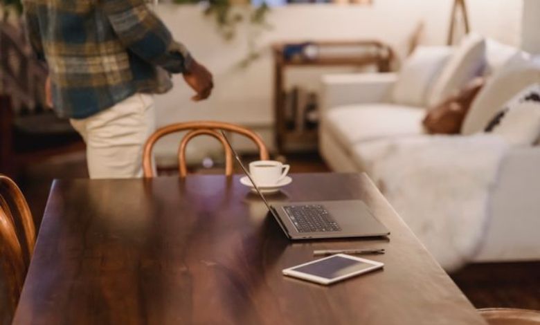 Oblong Wooden Table Guide Style, Size And Smart Buying Tips