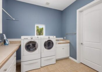 Laundry Room Cabinet Ideas Stylish storage for Any Space Explore