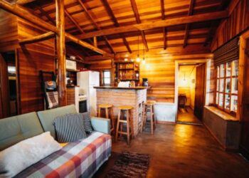 Log Cabin Bars Design Ideas, Plans, Costs and Style Tips