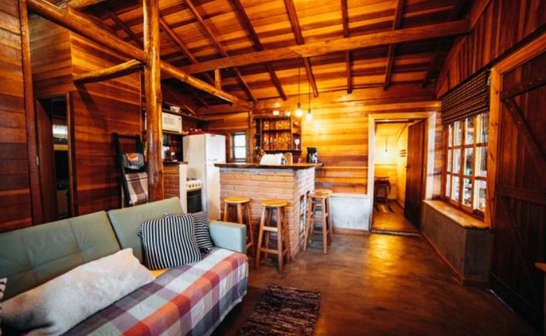 Log Cabin Bars Design Ideas, Plans, Costs and Style Tips