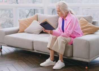 Riser Sofas Guide Styles, Size, Features and Buying Tips
