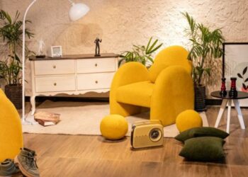 Swivel Accent Chair