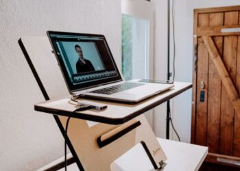 What Is a Riser Desk