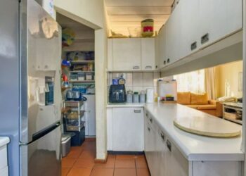 Butler Pantry Ideas 25 stylish designs for Better Storage