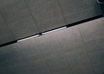Mobile Home Ceiling Board Types, Sizes & Installation Tips